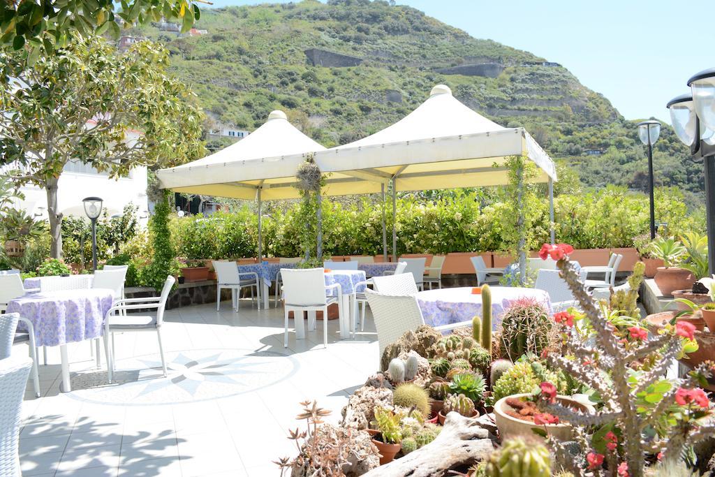 Hotel Maronti Barano dʼIschia Buitenkant foto