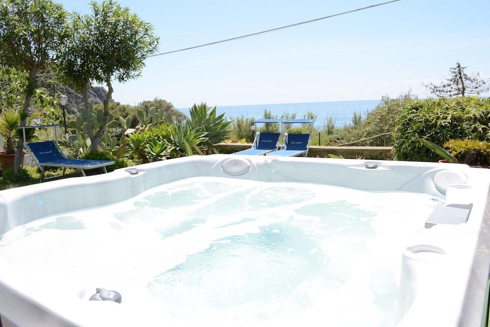 Hotel Maronti Barano dʼIschia Buitenkant foto