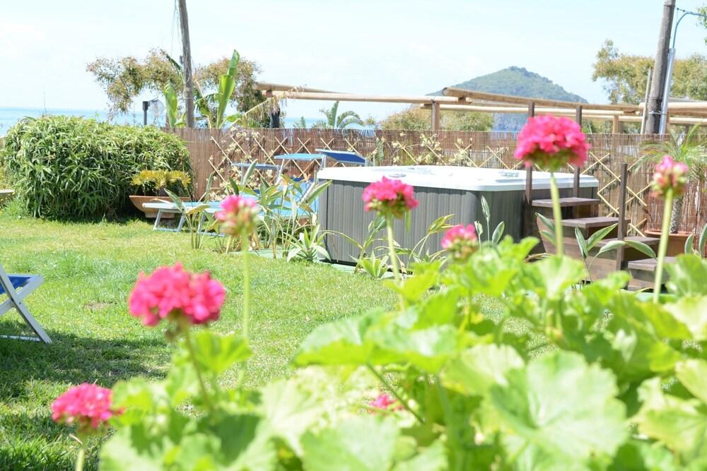 Hotel Maronti Barano dʼIschia Buitenkant foto