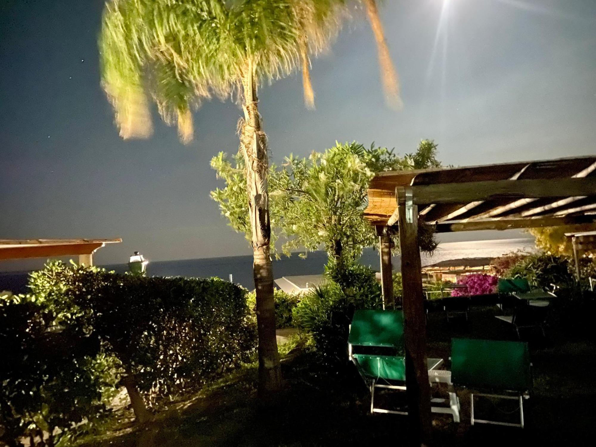 Hotel Maronti Barano dʼIschia Buitenkant foto